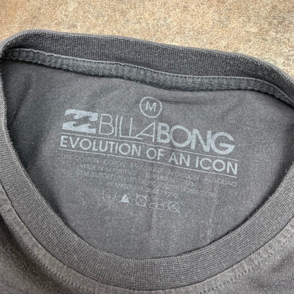 Billabong 00s grey surf graphic tee
