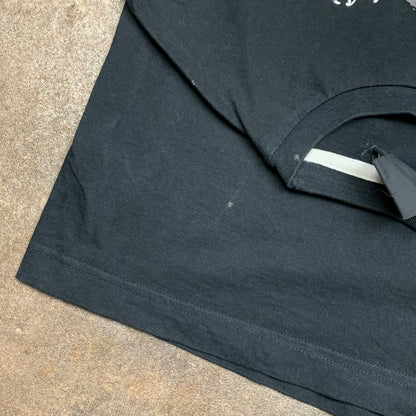 Tapout 00s black white grunge graphic tee