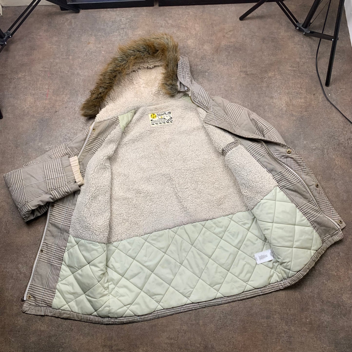 Quiksilver 00s plaid fur hood jacket (M)