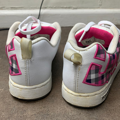 DC Shoes Court Graffik 00s white pink chunky trainers
