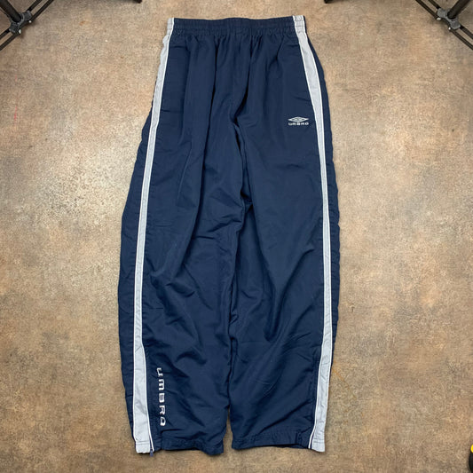 Umbro 00s baggy navy joggers