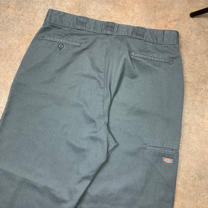 Dickies 00s grey workwear trousers