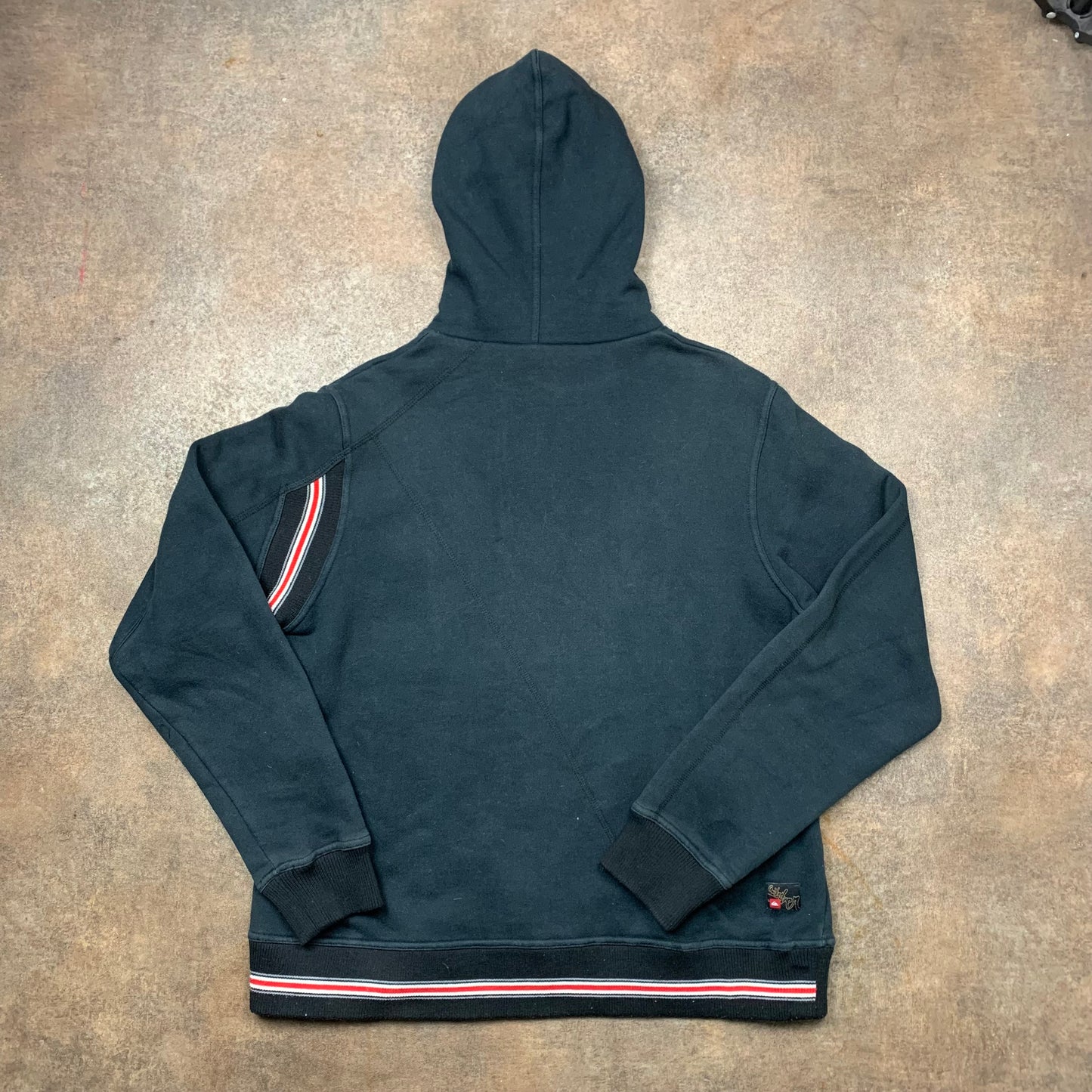 Quiksilver 00s black graphic hoodie