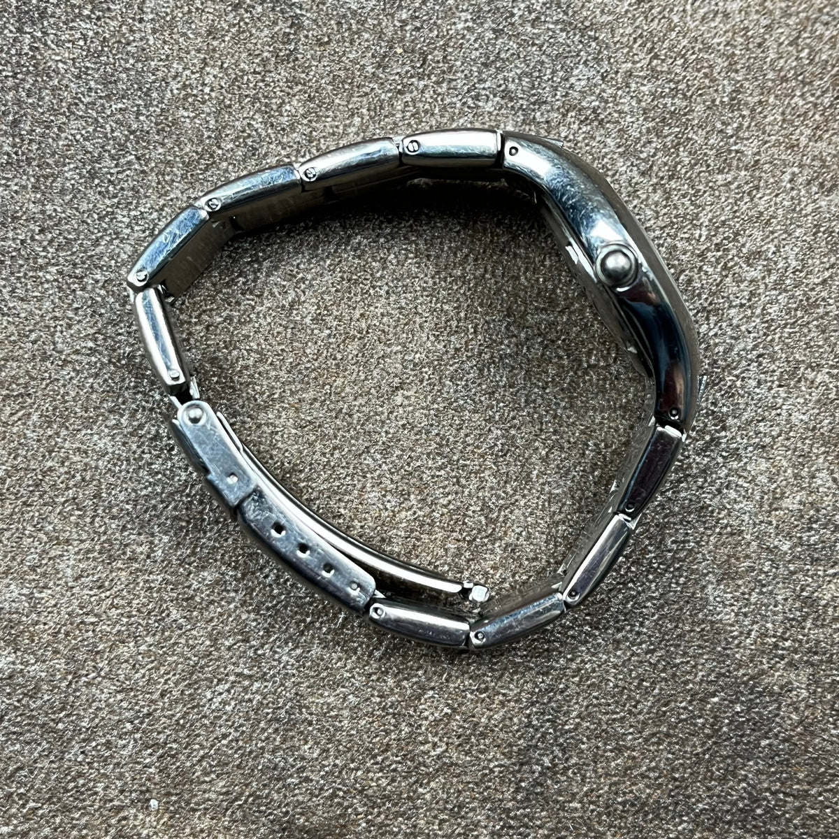 Adidas 00s metal watch