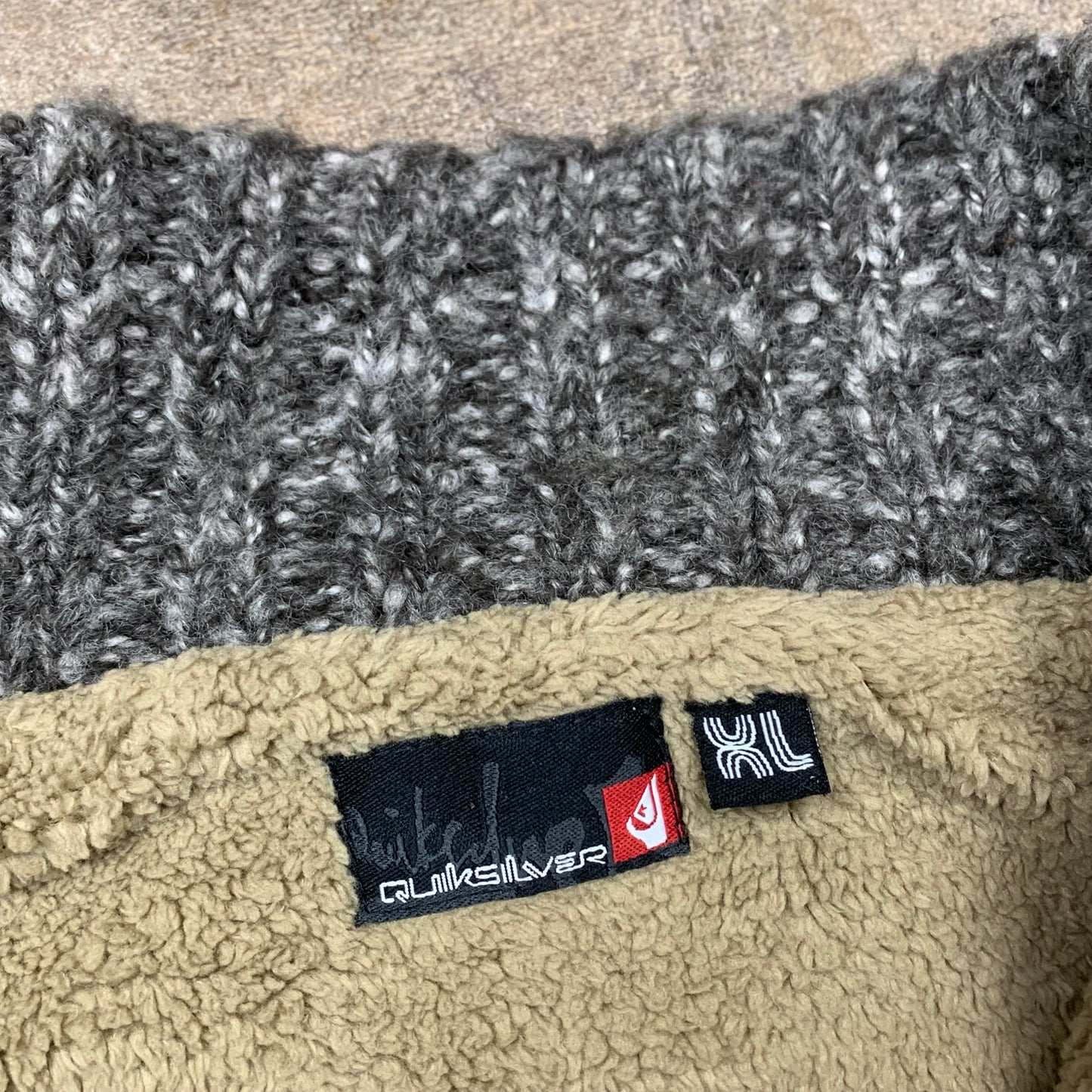 Quiksilver 00s lined knit sweater (XL)