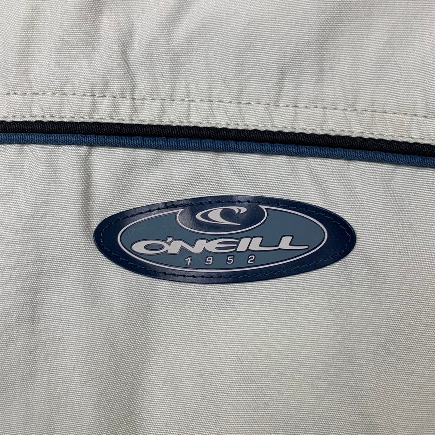 O'Neill 00s white graphic jacket