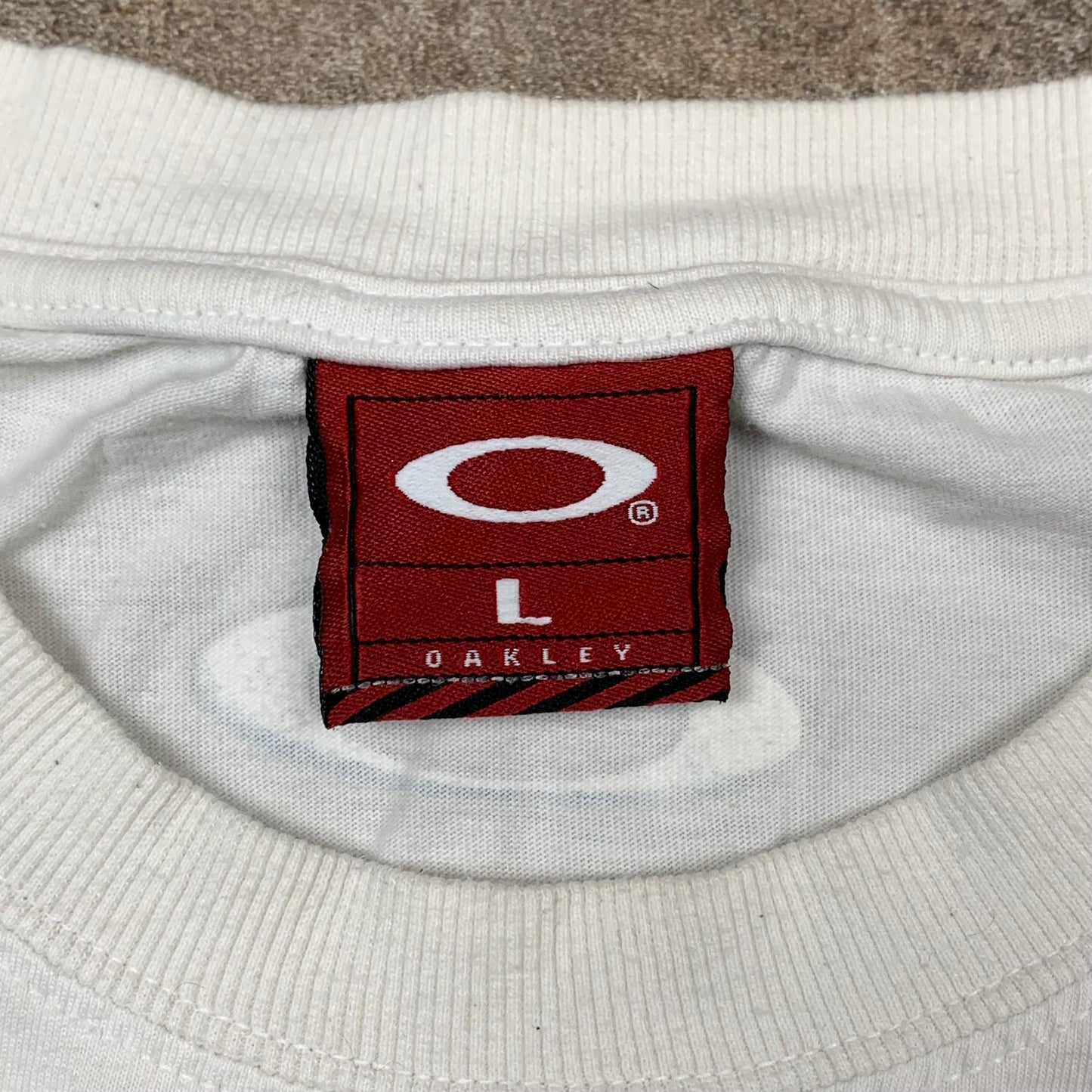Oakley Software 00s graphic tee (L)