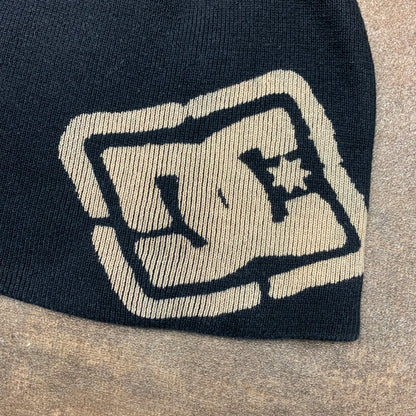 DC Shoes 00s black graphic beanie