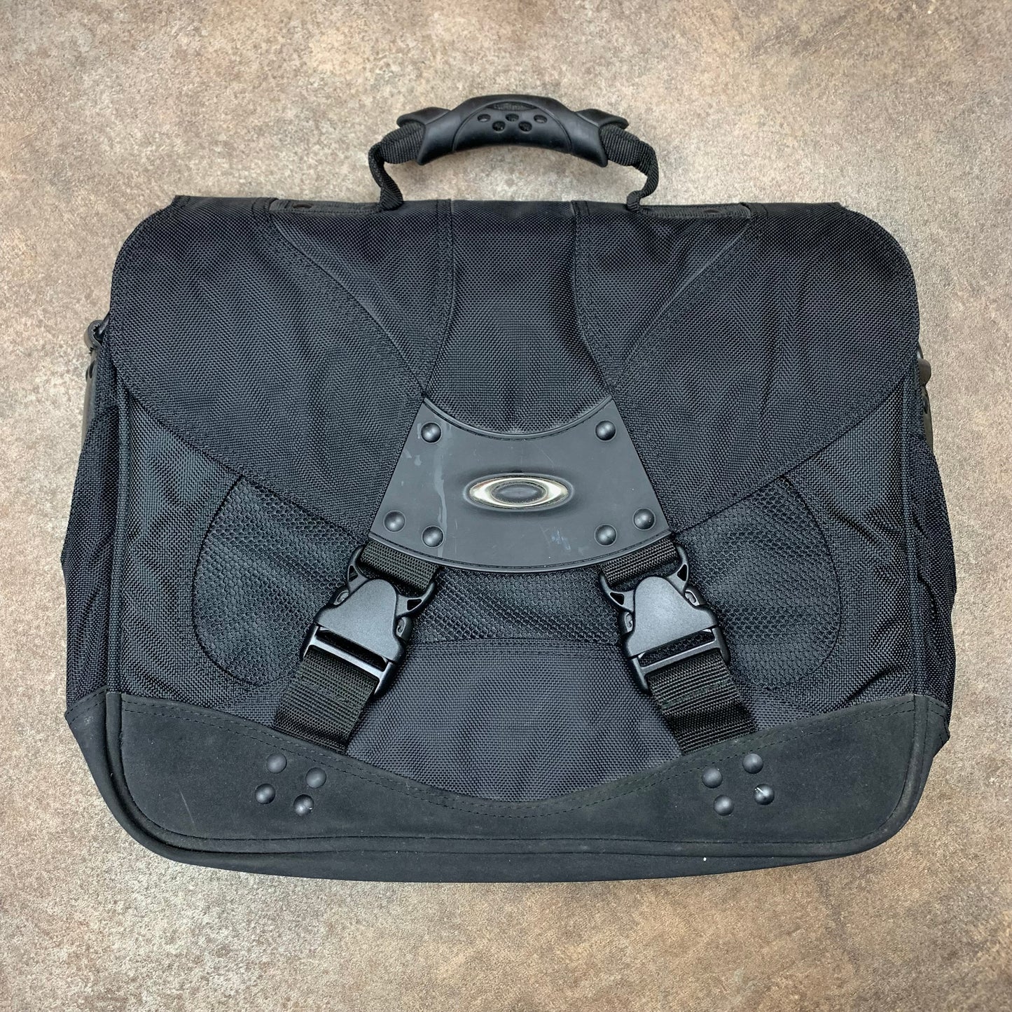 Oakley Software 00s laptop bag