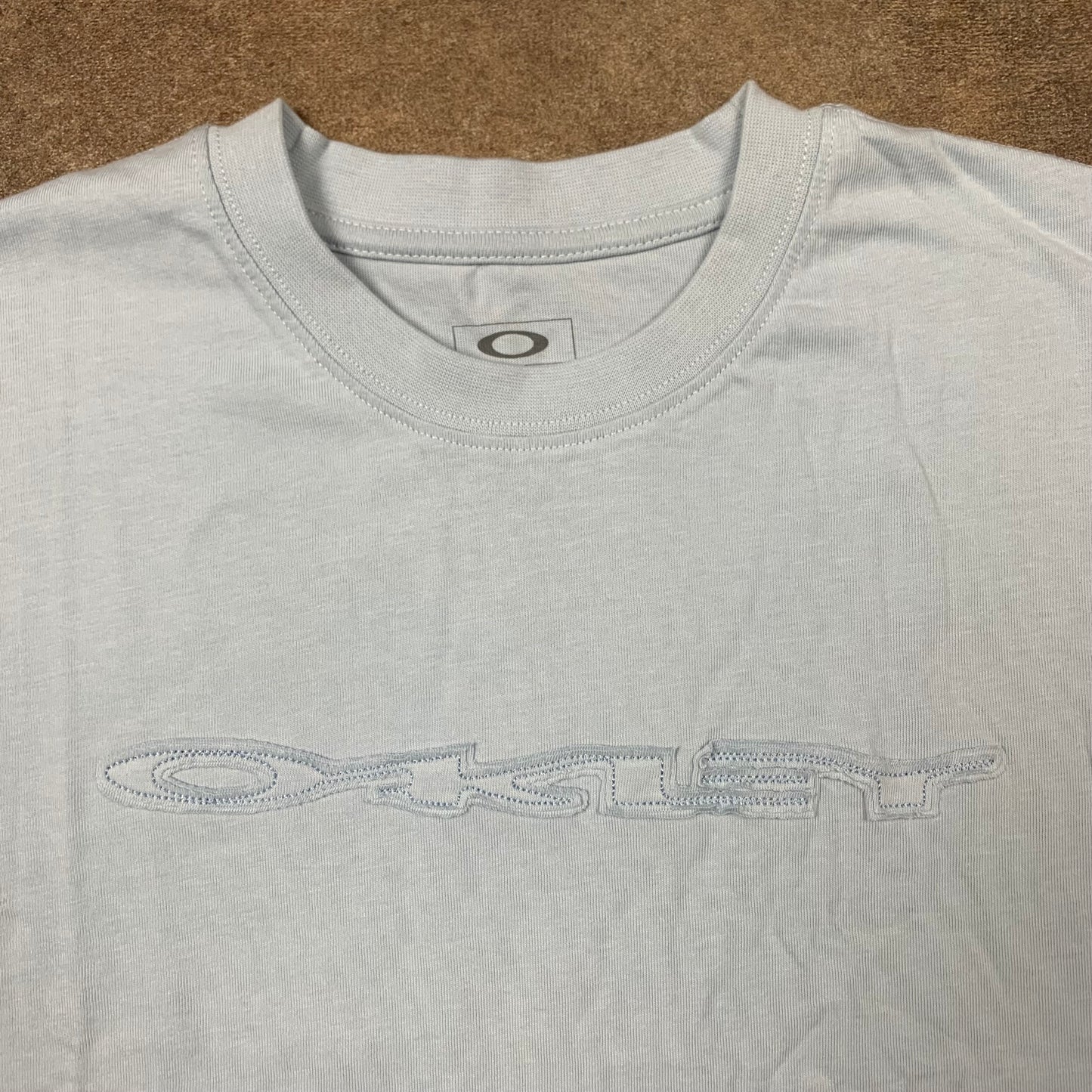 Oakley 00s deadstock cut and sewn tee (L)