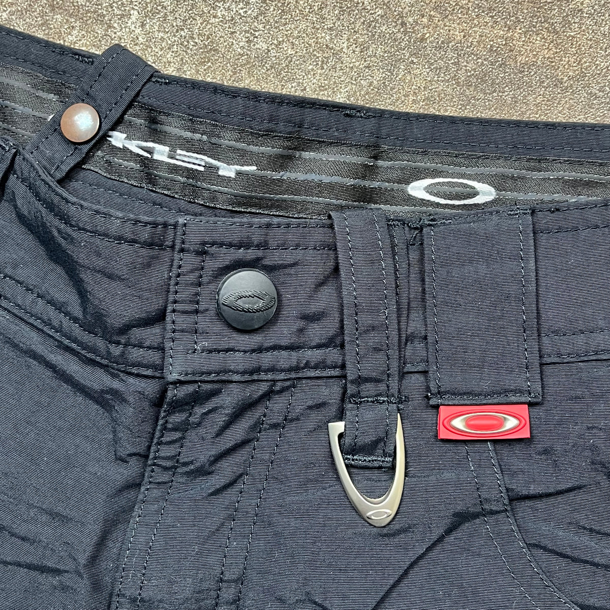 Oakley Software 00s Hydro Fuel skull ski trousers (S)