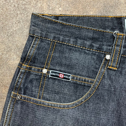 Southpole 90s black baggy graphic carpenter jorts