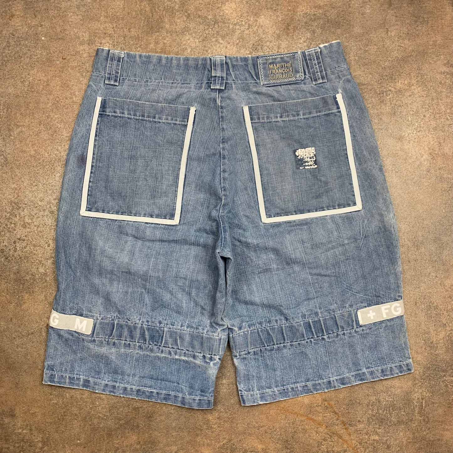 Marithé + François Girbaud 00s baggy jorts (36")