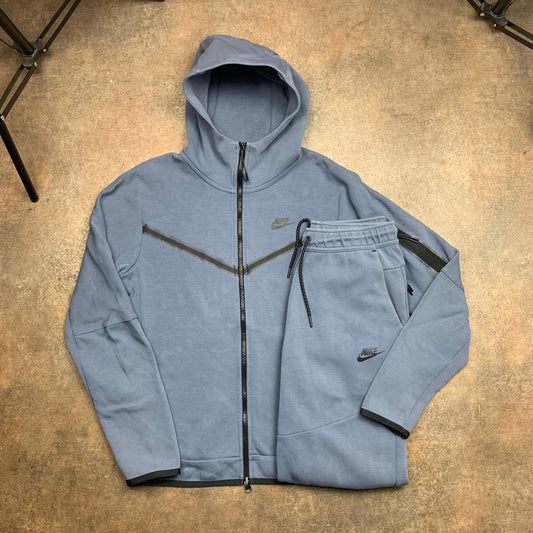 Nike blue Tech Fleece set