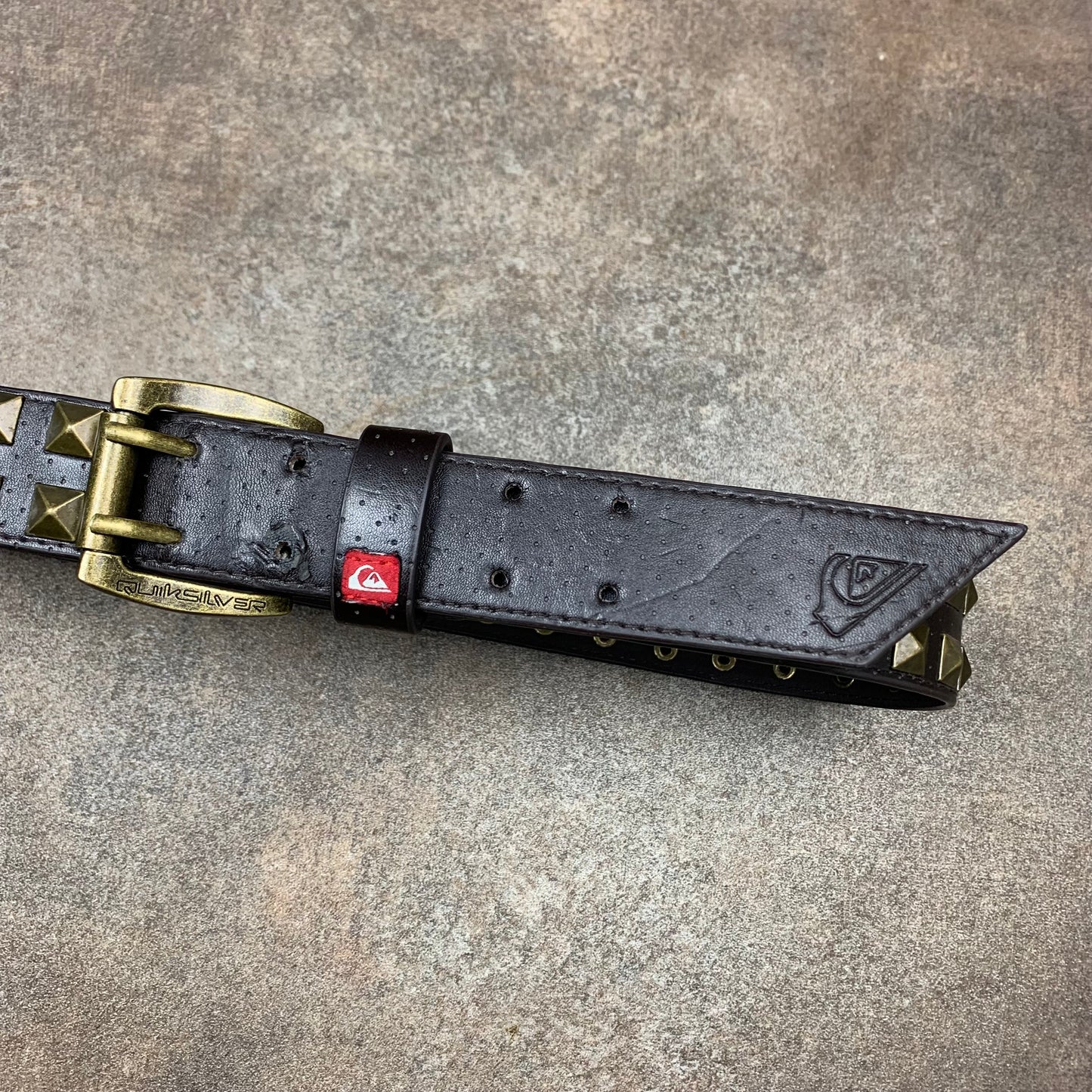Quiksilver 00s grunge studded belt