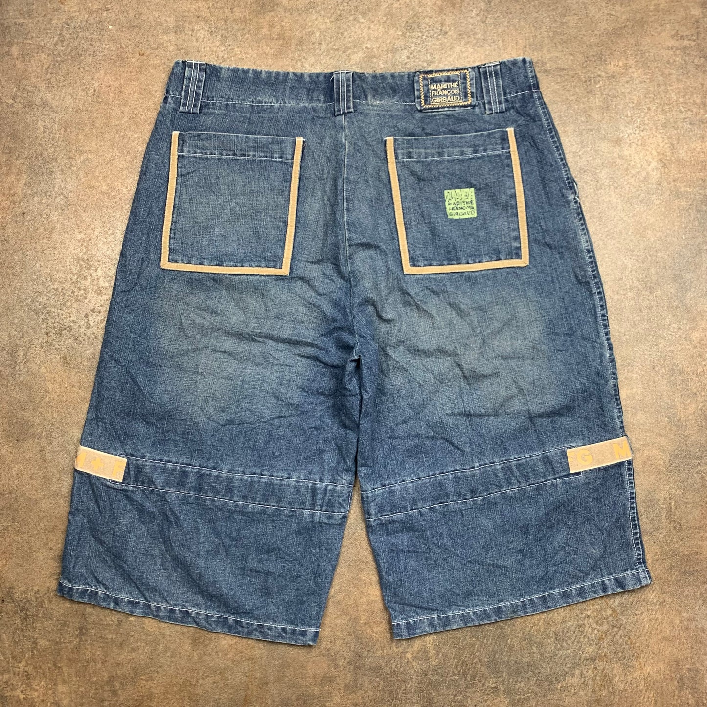 Marithé + Francois Girbaud 00s navy baggy cargo jorts (38")