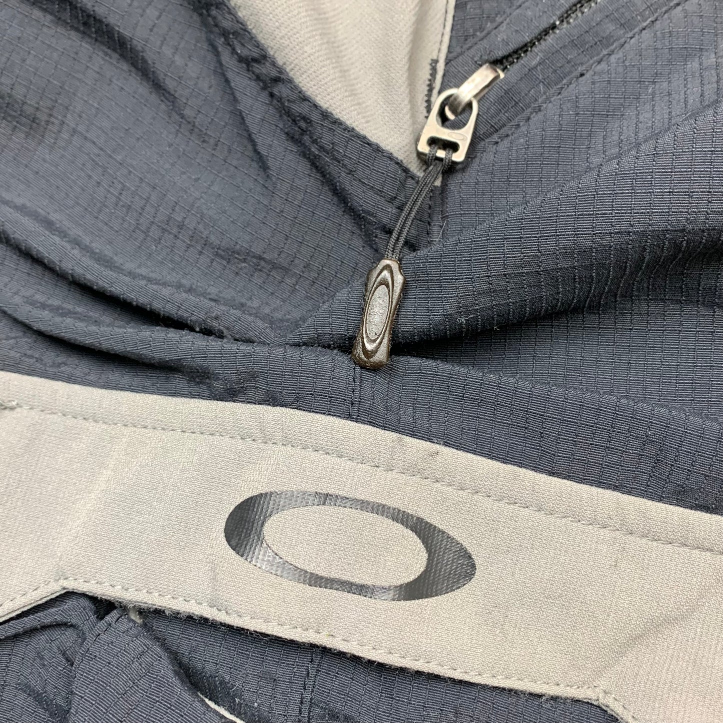 Oakley 00s MTB baggy cargo shorts (M)