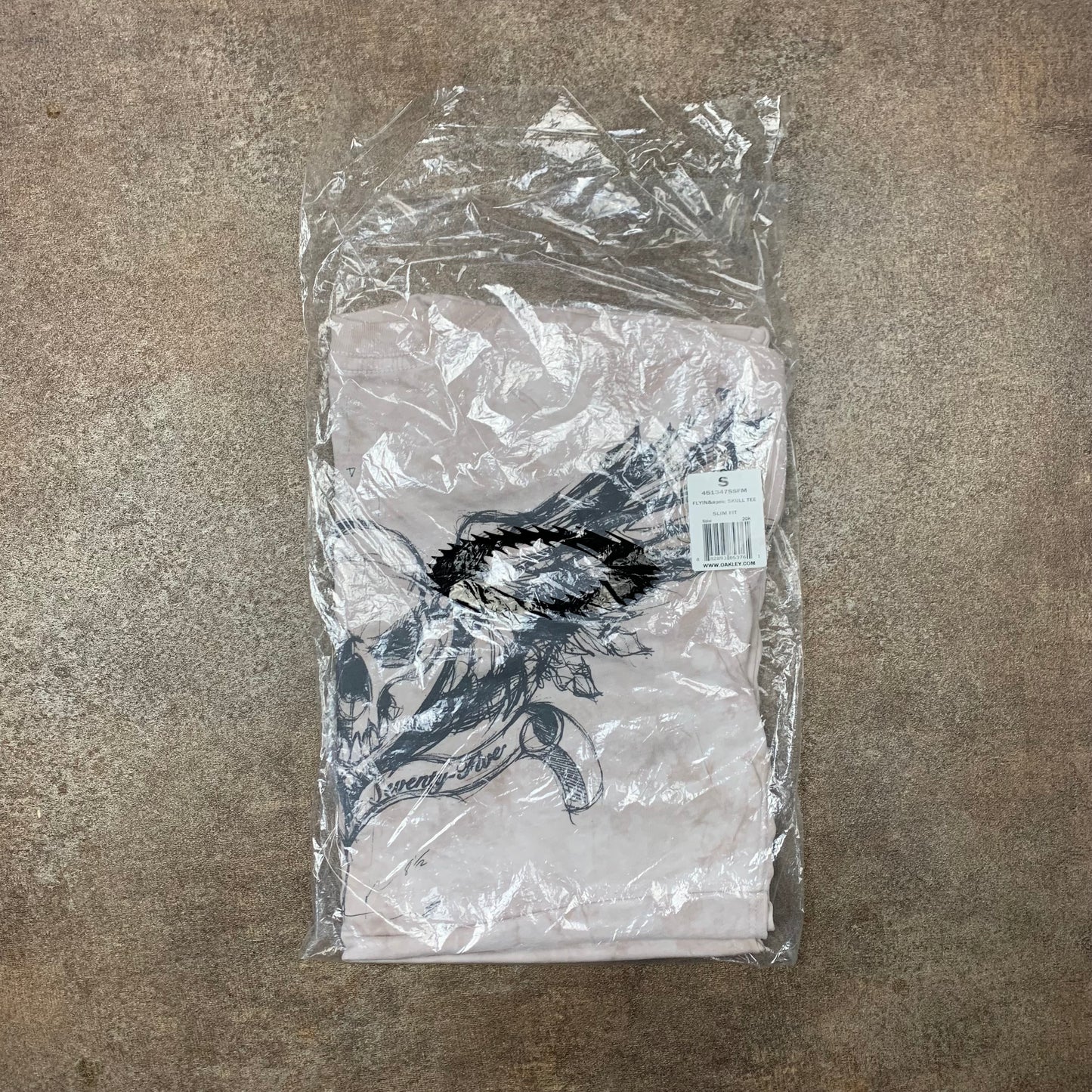 Oakley 00s Flying Tiger deadstock tee