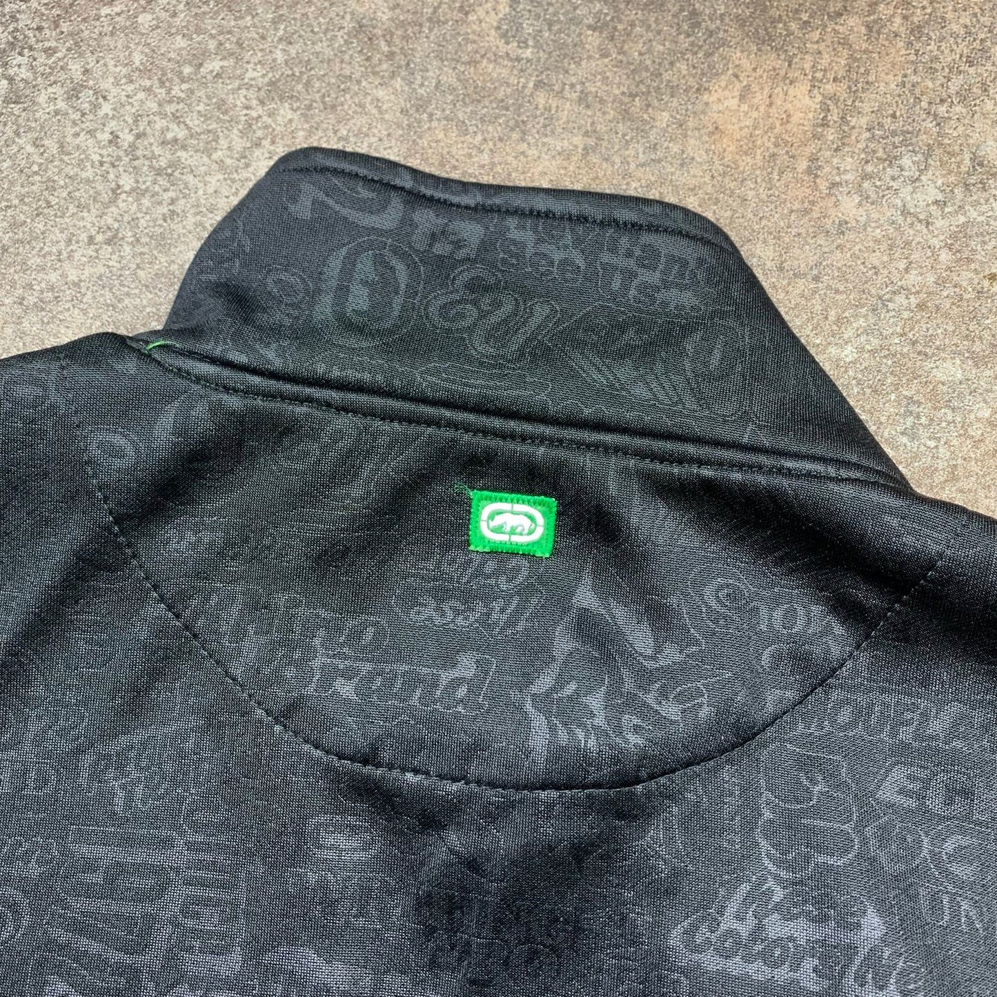 Ecko Unltd. 00s graphic broken zip jacket