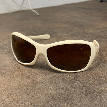 Oakley 00s Grapevine sunglasses