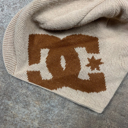 DC Shoes 00s graphic brim beanie