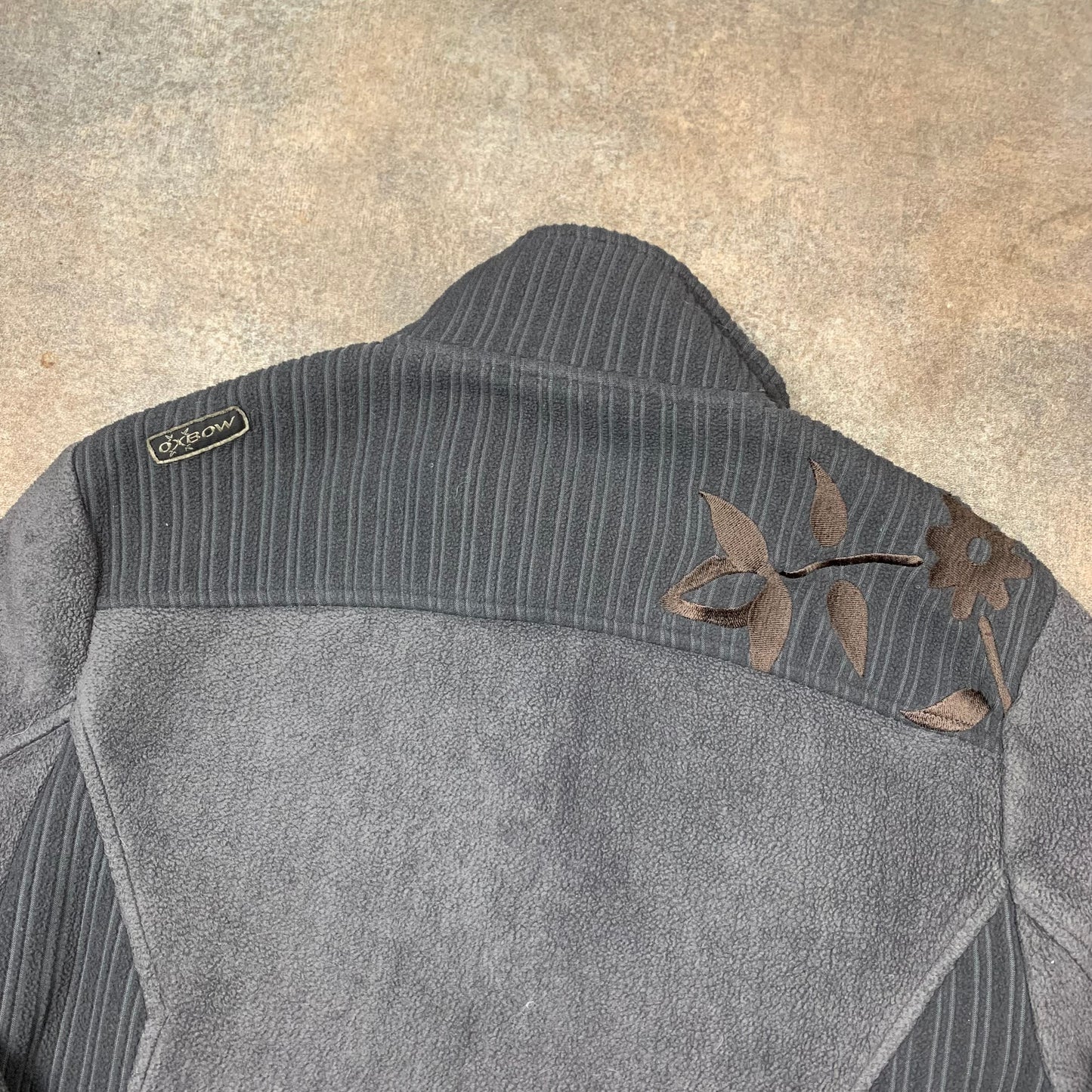 Oxbow 00s grey-brown quarter zip (M)