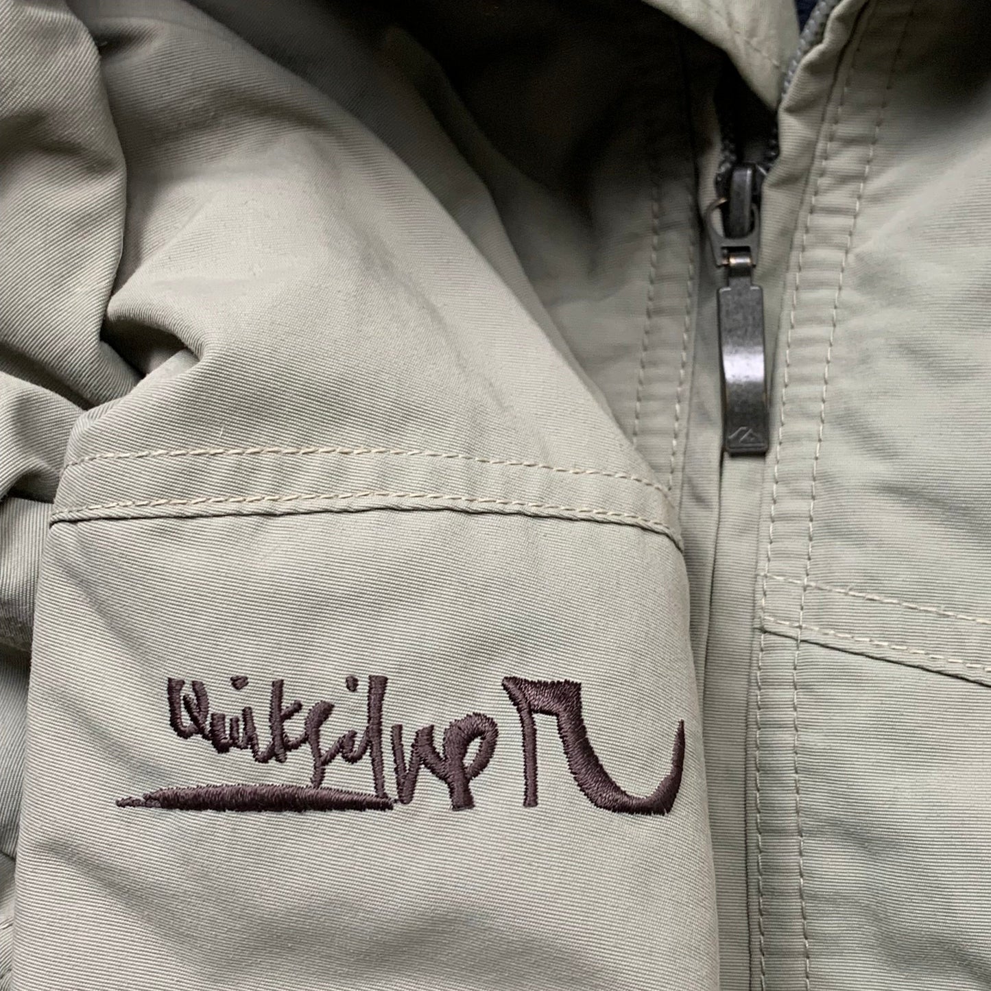 Quiksilver 00s graphic lined jacket (M)