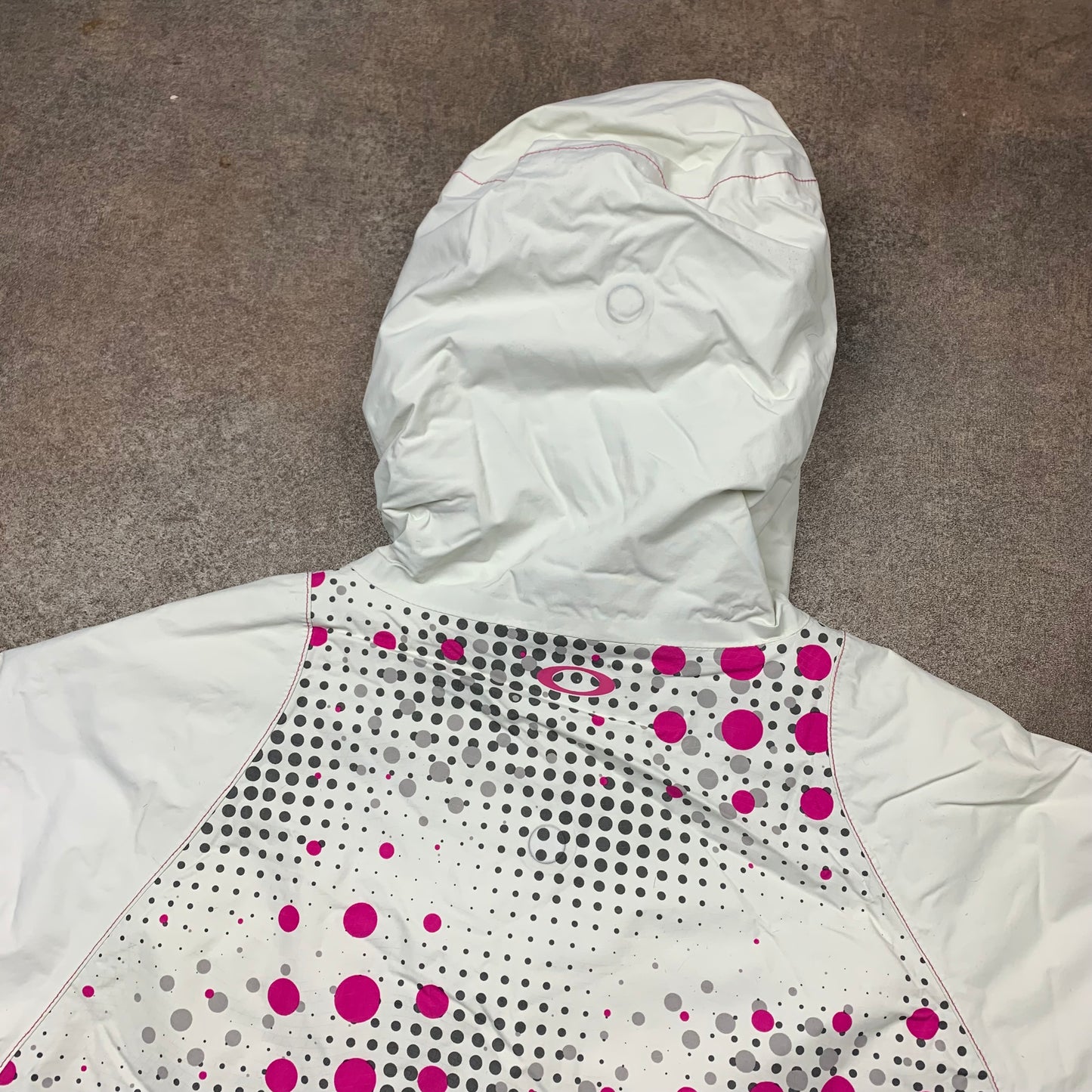 Oakley 00s Women's Road Fuel jacket (XL)