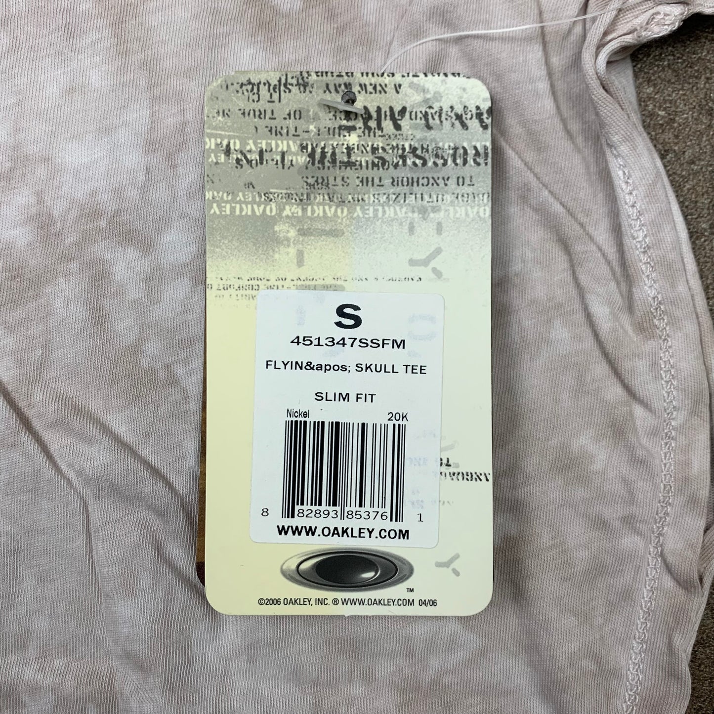 Oakley 00s Flying Tiger deadstock tee