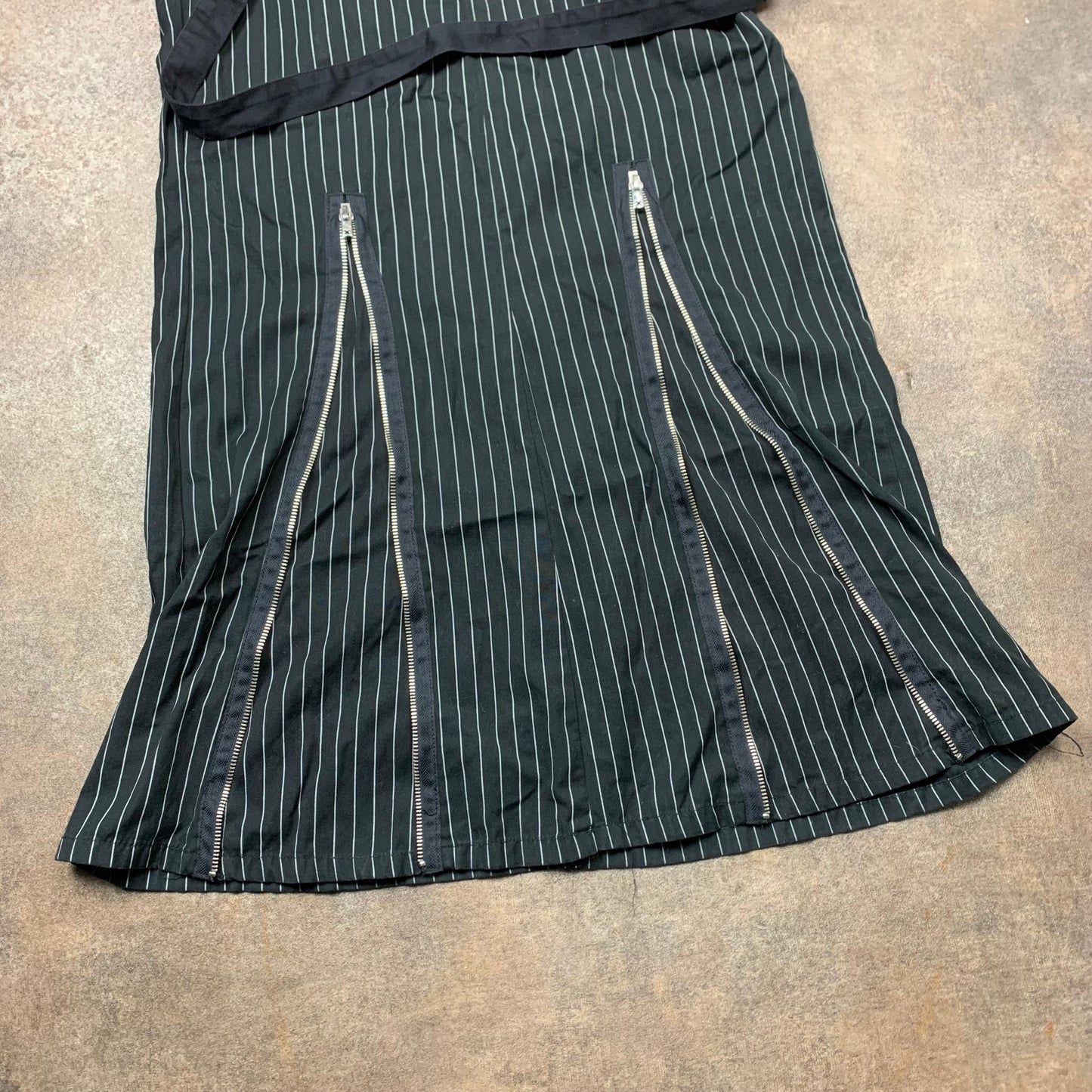 Tripp NYC 90s black pinstripe maxi skirt (M)