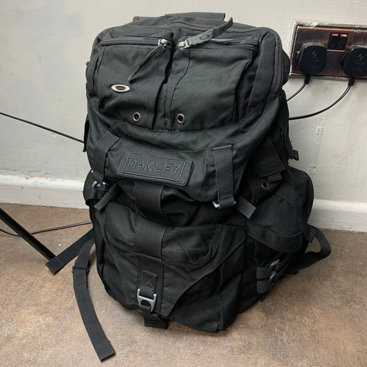 Oakley Software 90s Mechanism black backpack