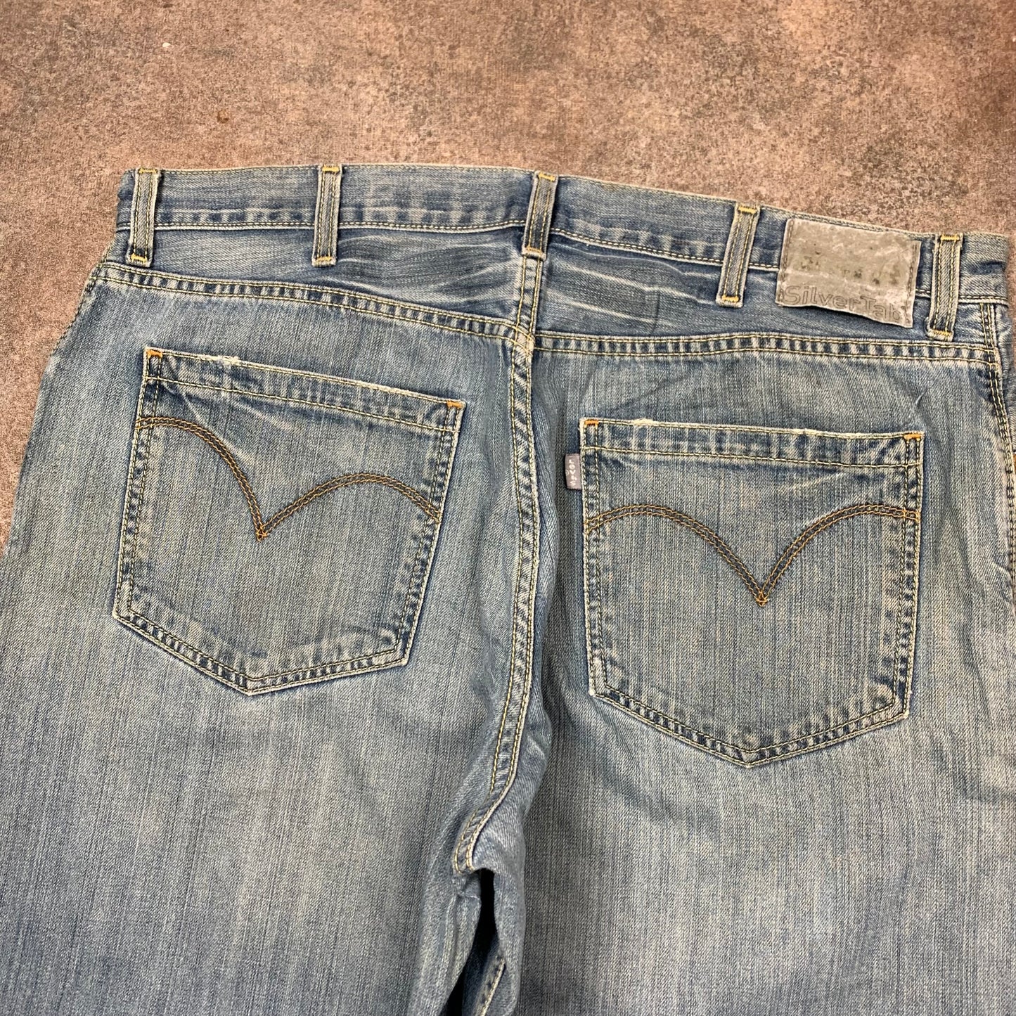Levi's Silvertab 00s baggy faded jeans (38")