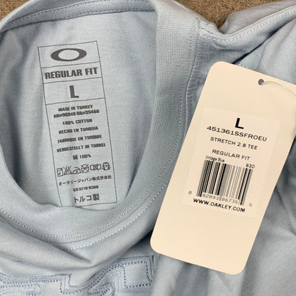 Oakley 00s deadstock cut and sewn tee (L)