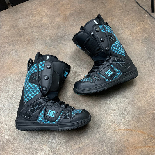 DC Shoes 00s Phase monogram snow boots
