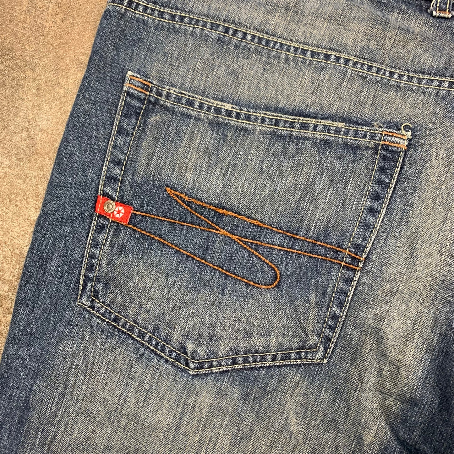 Southpole 00s red tab boot cut jeans (40")