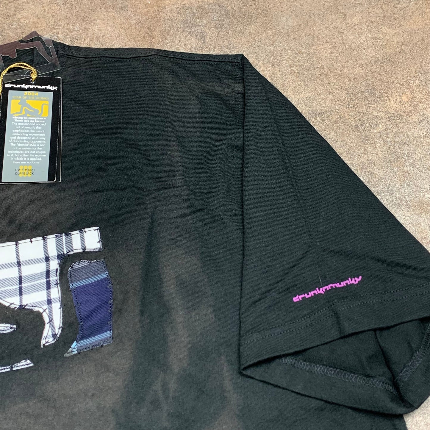 Drunknmunky 00s black faded graphic tee