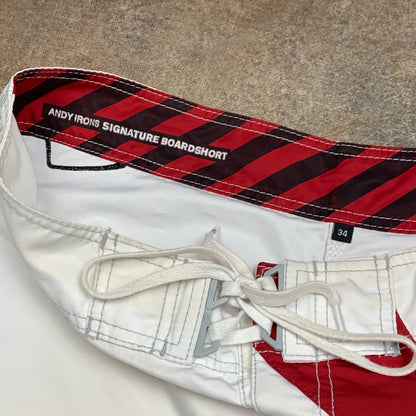 Billabong 00s Andy Iron white red graphic boardshorts