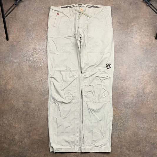 Quiksilver 00s baggy cream graphic jeans