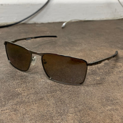 Oakley 00s Conductor 6 sunglasses