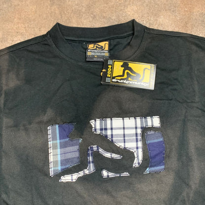 Drunknmunky 00s black faded graphic tee