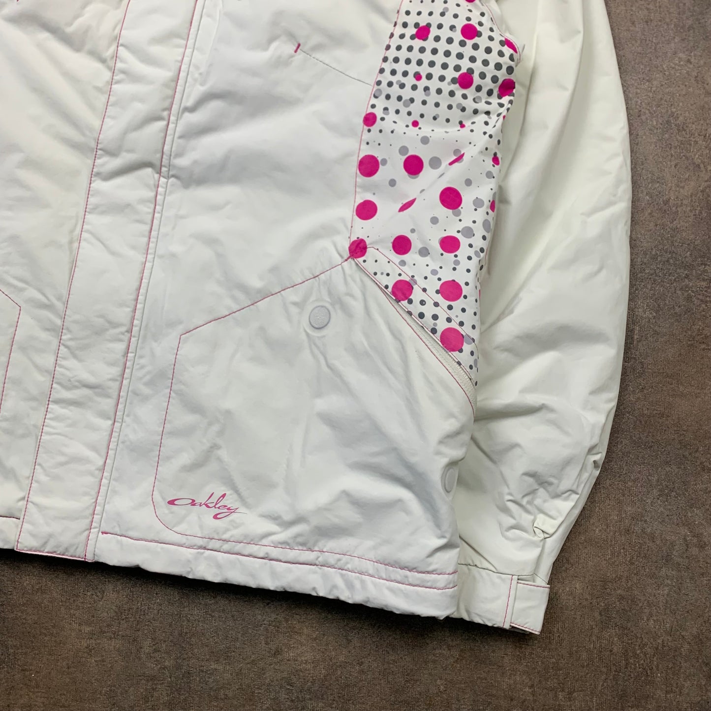 Oakley 00s Women's Road Fuel jacket (XL)