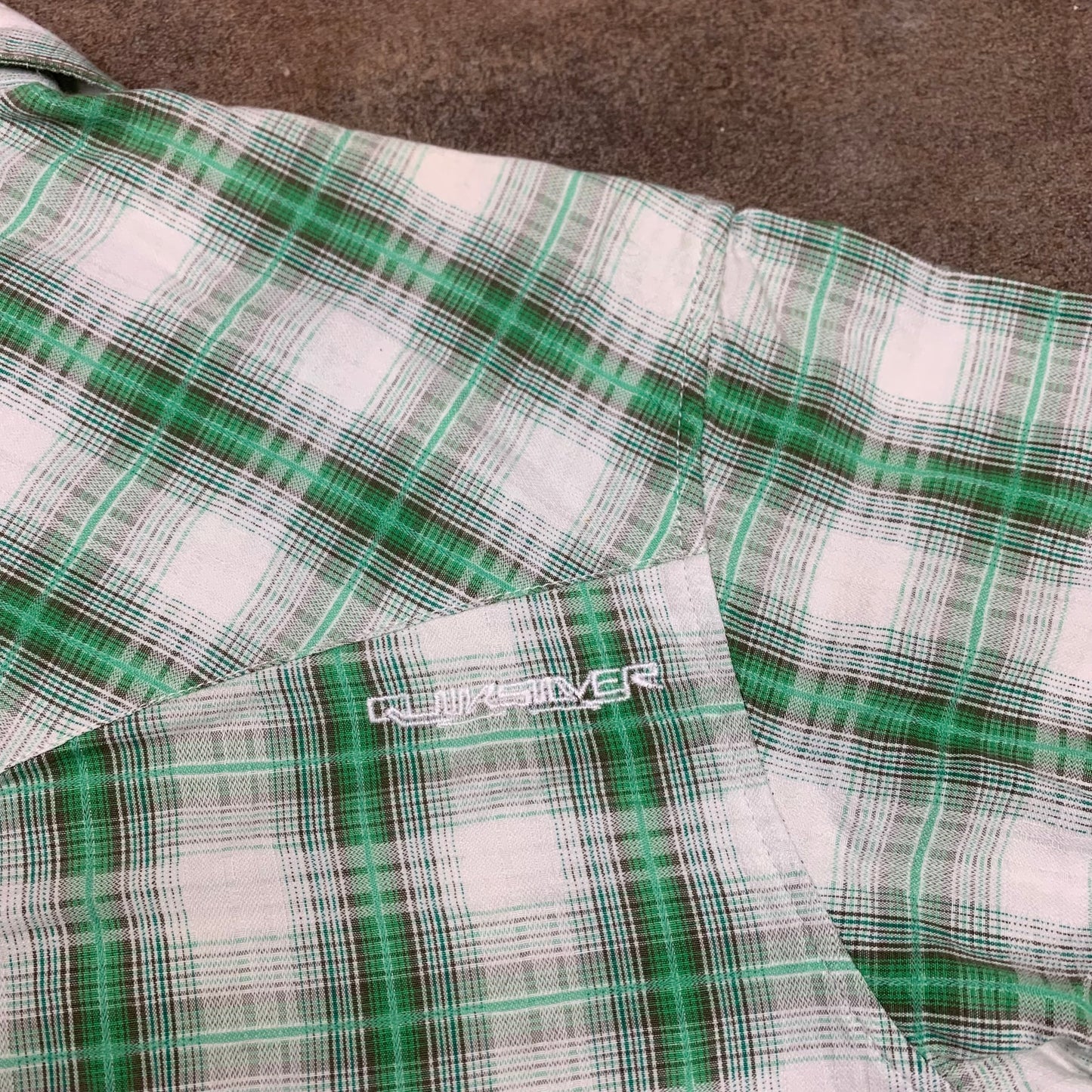 Quiksilver 00s plaid button shirt (S)