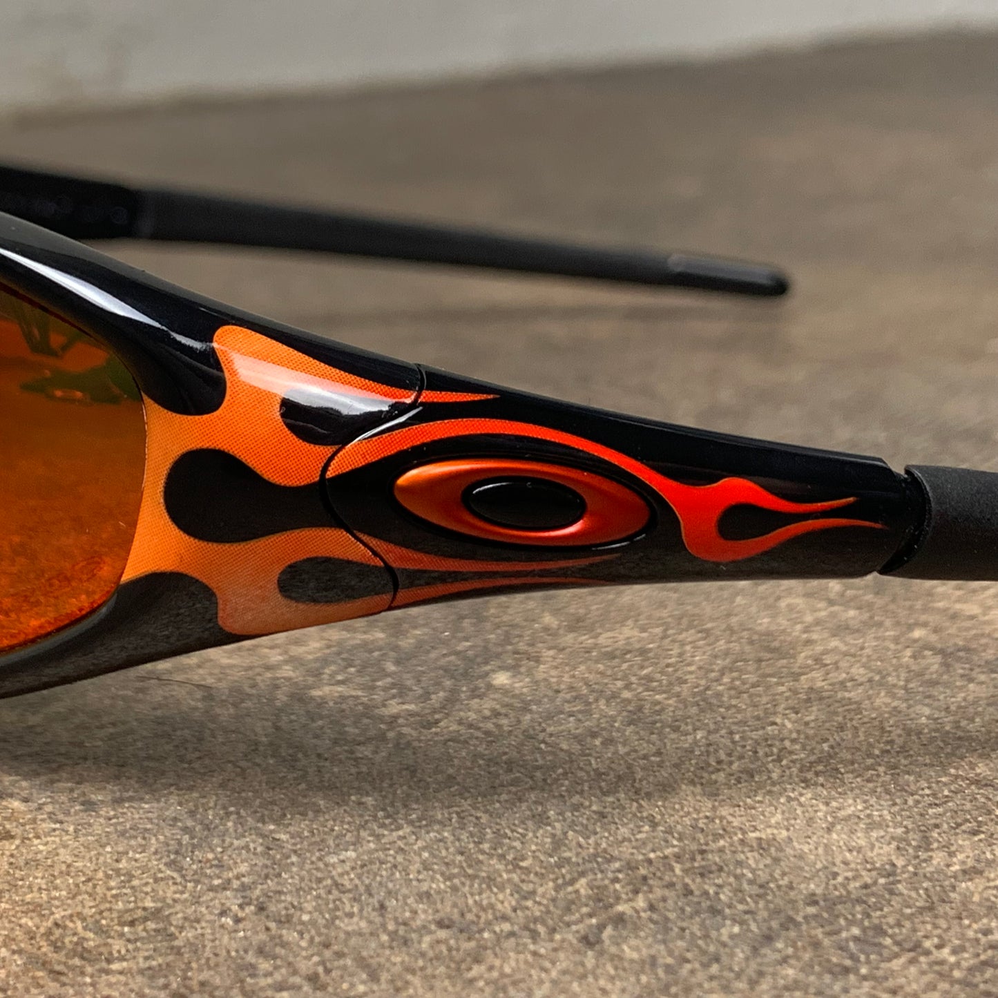 Oakley Software 90s flame graphic Straight Jacket sunglasses