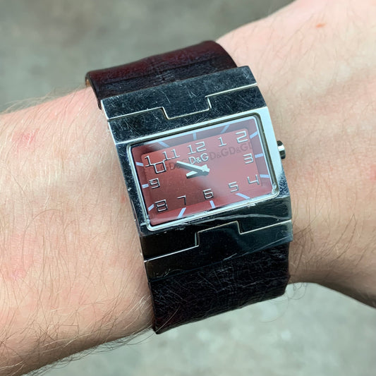 Dolce & Gabbana Time 00s red watch