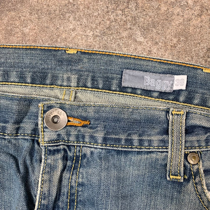 Levi's Silvertab 00s baggy faded jeans (38")