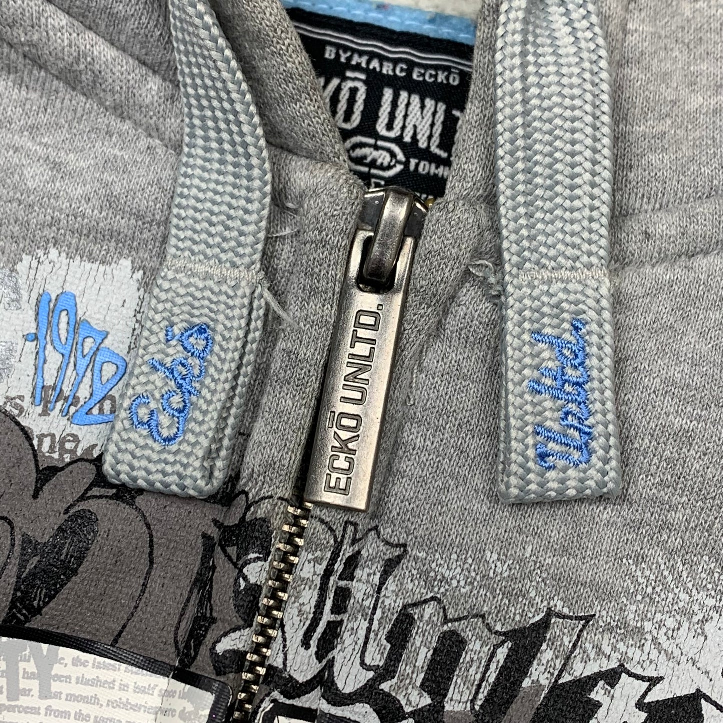 Ecko Unltd 00s grey graphic hoodie