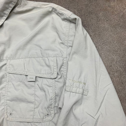 Columbia Titanium white cream utilised shirt