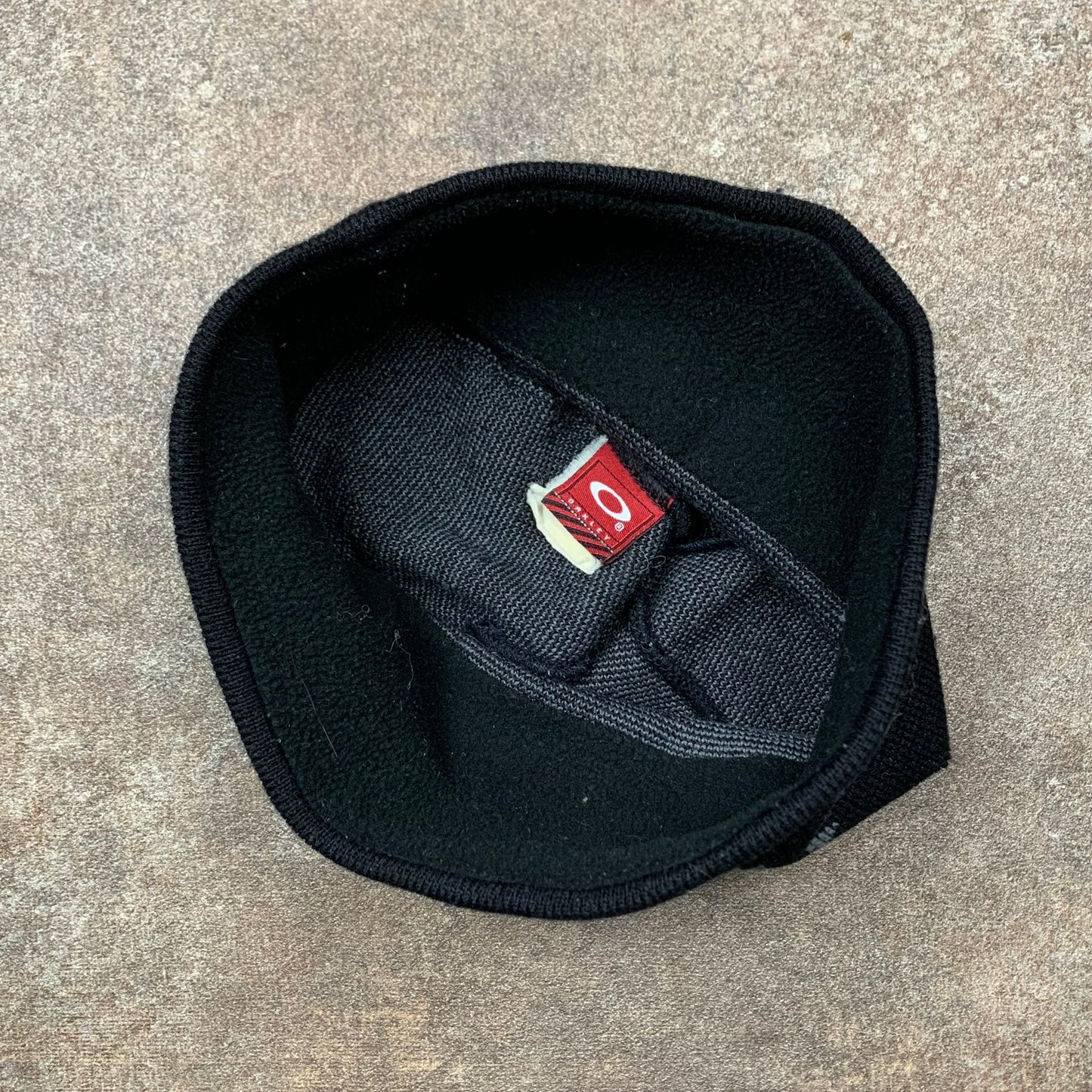 Oakley Software 00s skull beanie