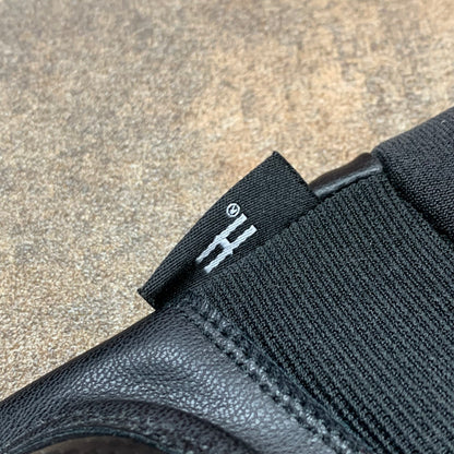 Hoodrich black logo knuckle gloves