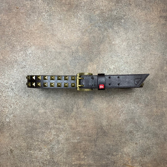 Quiksilver 00s grunge studded belt